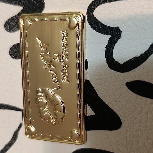 Betsey Johnson Black and Pink Heart Backpack, EUC - Picture 10 of 16